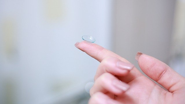 Gilna Opticians Contact Lense